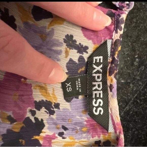 Express Floral Sheer Ruffle Sleeveless Blouse - Picture 5 of 5